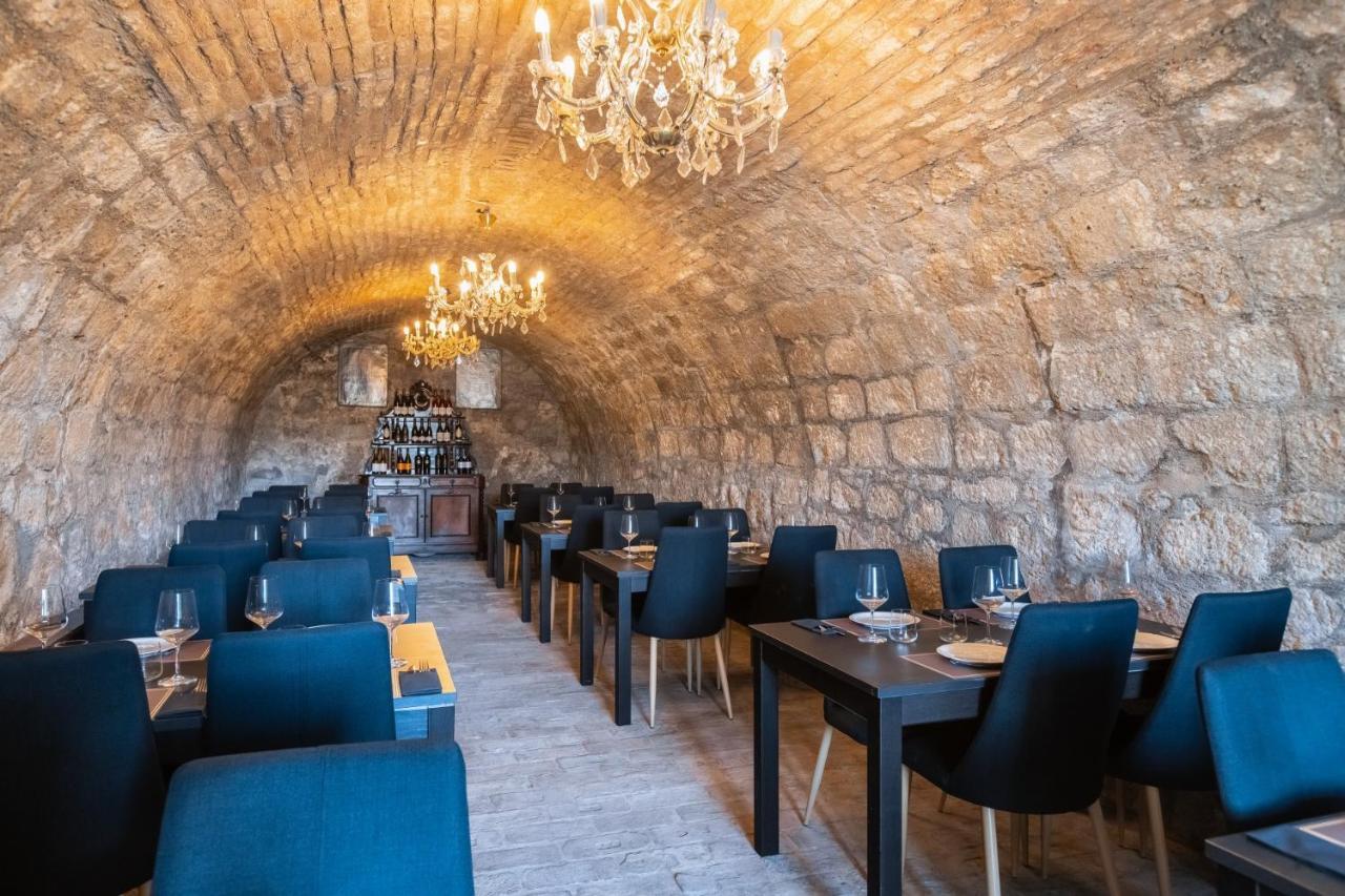 Mr Görgey Art Hotel&Pizzeria Visegrád Exterior foto